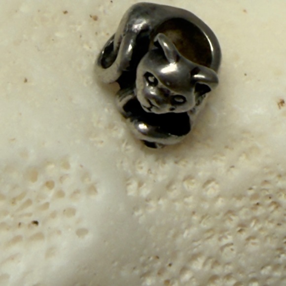 Trollbeads Silver Feline Charm - Picture 4 of 7
